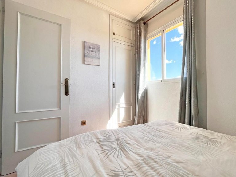 Villa for Sale in Costa Blanca La Zenia, Alicante 15