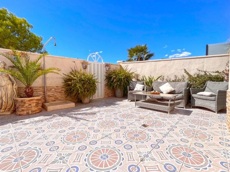 Villa for Sale in Costa Blanca La Zenia, Alicante 19