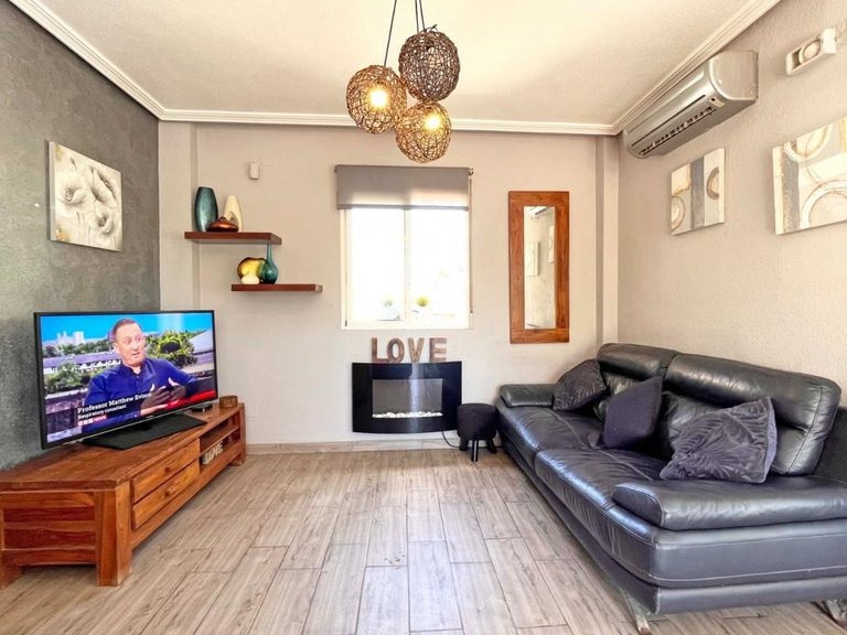 Villa for Sale in Costa Blanca La Zenia, Alicante 4