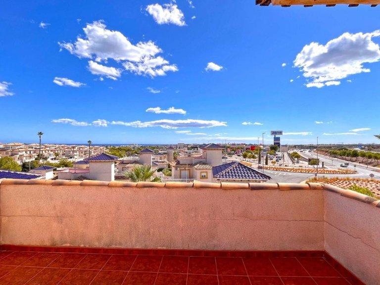 Villa for Sale in Costa Blanca La Zenia, Alicante 3