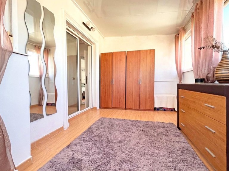 Villa for Sale in Costa Blanca La Zenia, Alicante 8