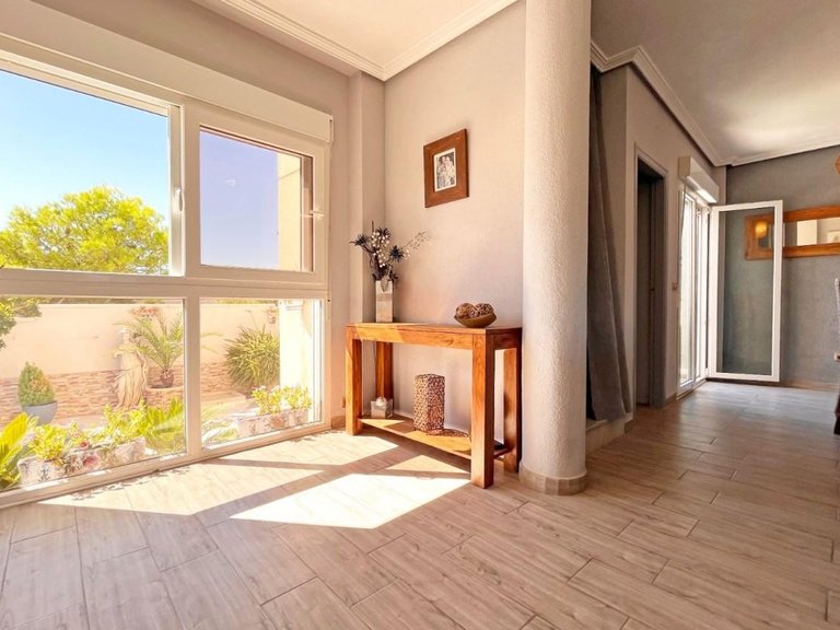 Villa for Sale in Costa Blanca La Zenia, Alicante 33