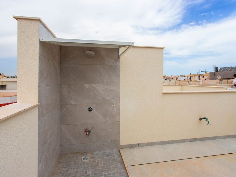 Apartment for Sale in Costa Blanca Torrevieja, Alicante 25