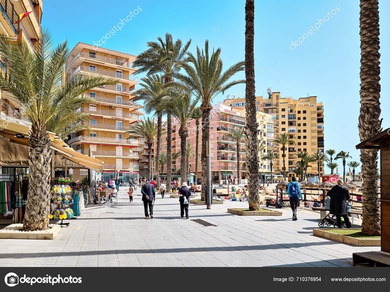 Apartment for Sale in Costa Blanca Torrevieja, Alicante 30