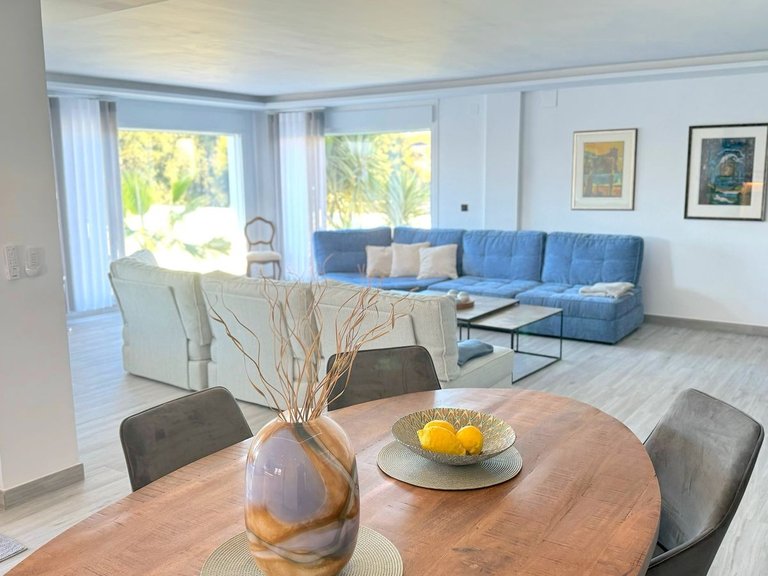 Villa for Sale in Costa Blanca Alfas Del Pi, Alicante 7