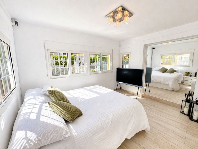 Villa for Sale in Inland Los Dolses, Alicante 8