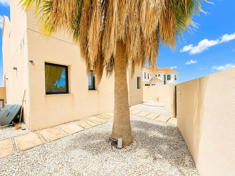 Villa for Sale in Costa Blanca Benijofar, Alicante 5