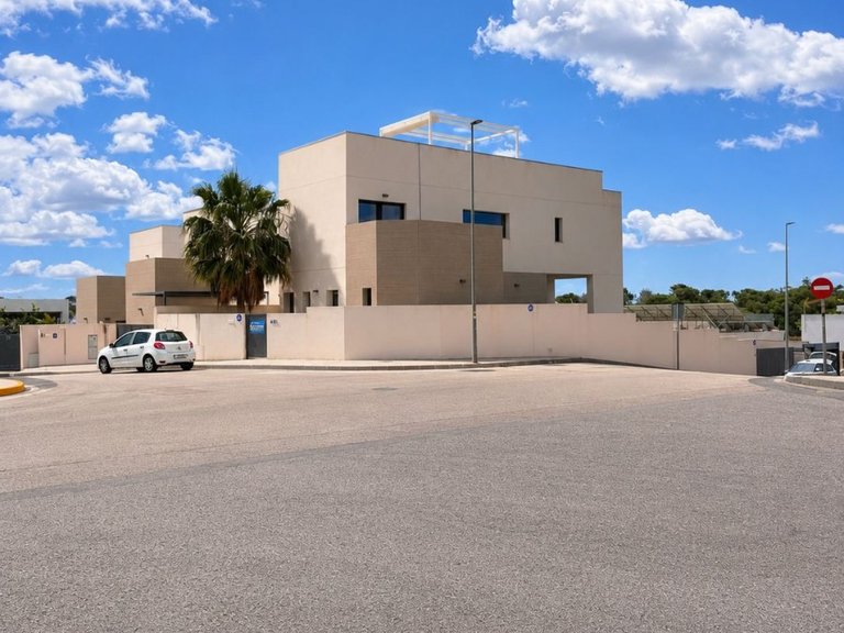 Villa for Sale in Costa Blanca Benijofar, Alicante 6