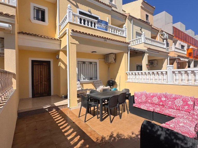 Town House for Sale in Campoamor, Alicante 3
