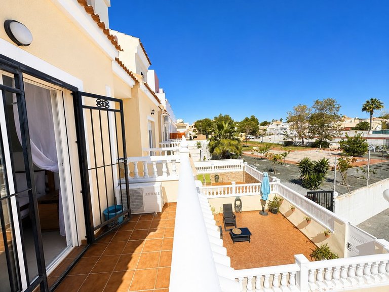Town House for Sale in Campoamor, Alicante 15