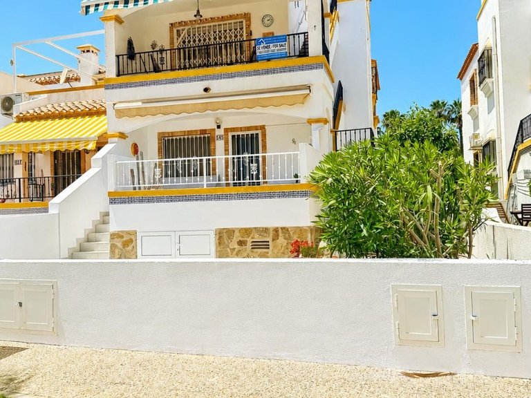 Apartment for Sale in Los Dolses, Alicante 2