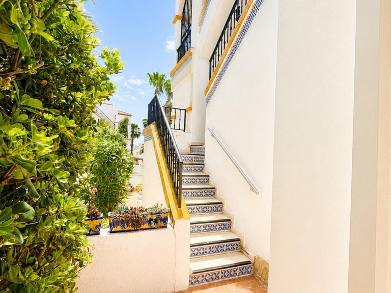 Apartment for Sale in Los Dolses, Alicante 4
