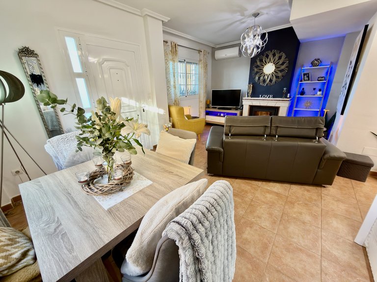 Villa for Sale in Guardamar, Alicante 5