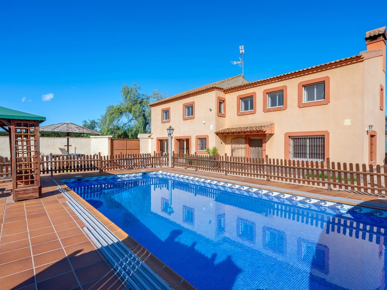 Country House for Sale in Los Montesinos, Alicante 21
