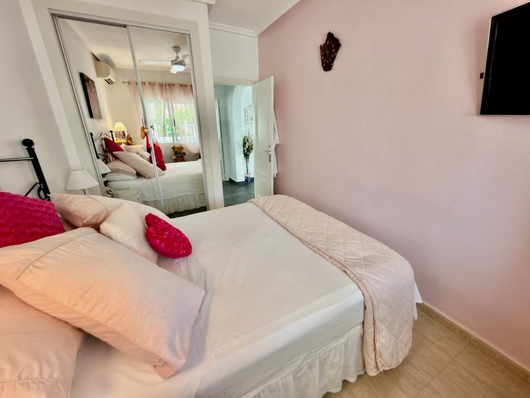 Villa for Sale in Algorfa, Alicante 9
