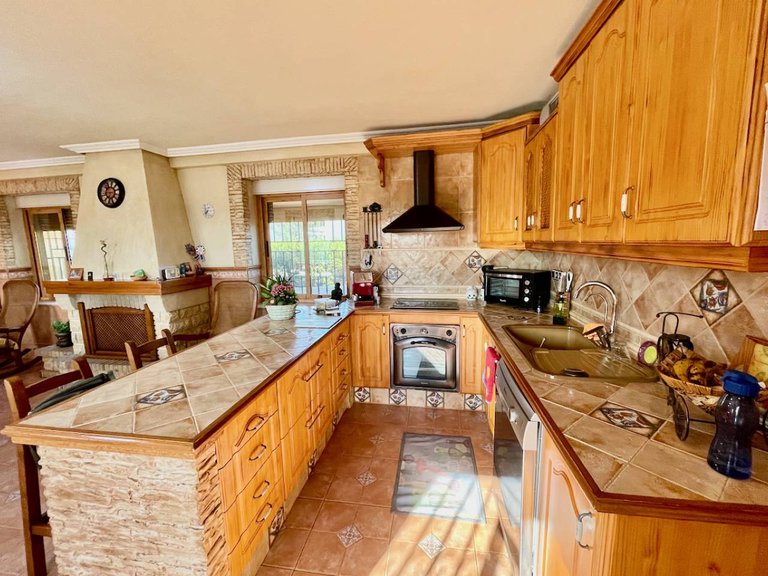 Villa for Sale in Orihuela, Alicante, 4