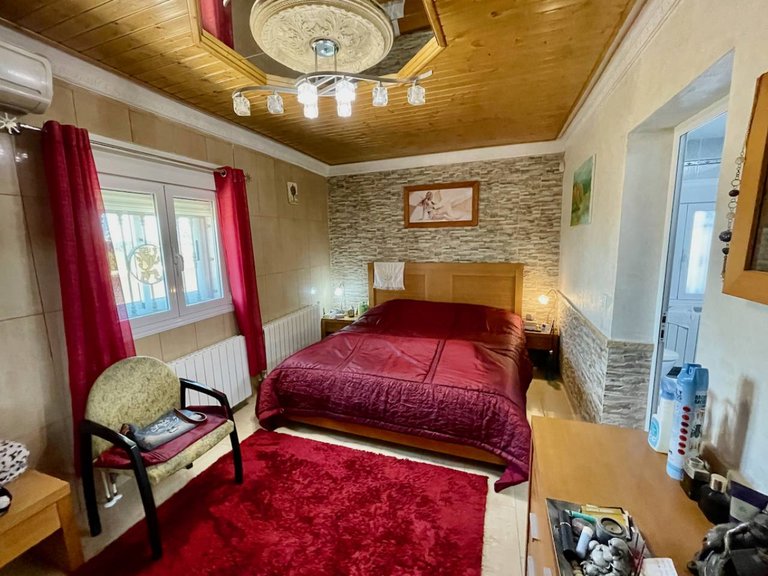 Villa for Sale in Guardamar Del Segura, Alicante 13