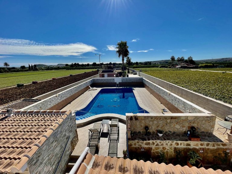 Villa for Sale in Guardamar Del Segura, Alicante 26