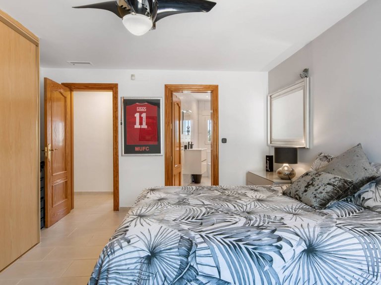 Country House for Sale in Catral, Alicante 9