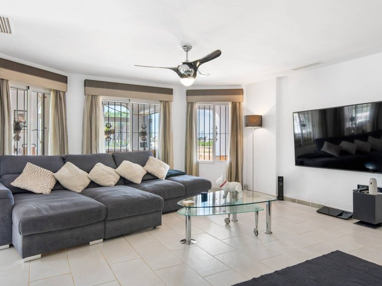Country House for Sale in Catral, Alicante 7