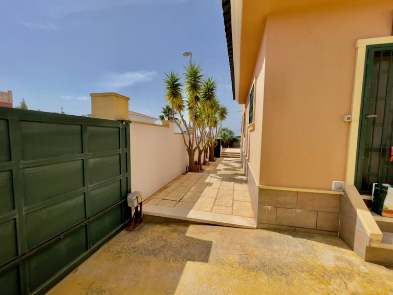 Villa for Sale in Ciudad Quesada, Alicante 35