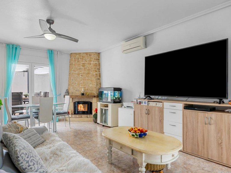 Villa for Sale in Benijofar, Benijófar, Alicante 9