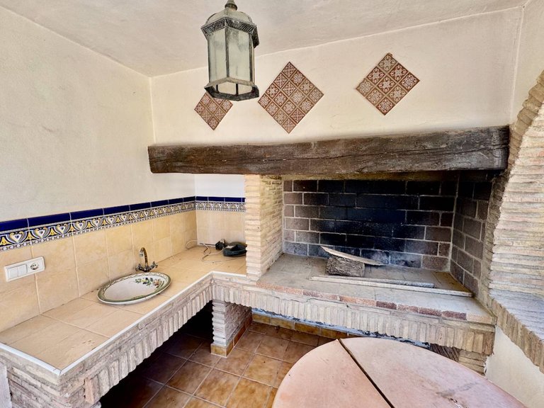 Country House for Sale in Los Montesinos, Alicante 28