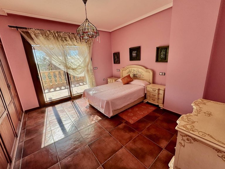 Country House for Sale in Los Montesinos, Alicante 18