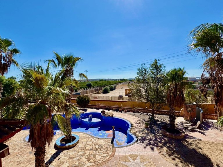 Country House for Sale in Los Montesinos, Alicante 25