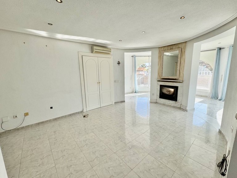 Villa for Sale in Lo Pepin, Ciudad Quesada, Alicante 5