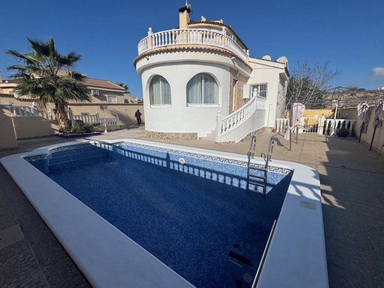 Villa for Sale in Lo Pepin, Ciudad Quesada, Alicante 1