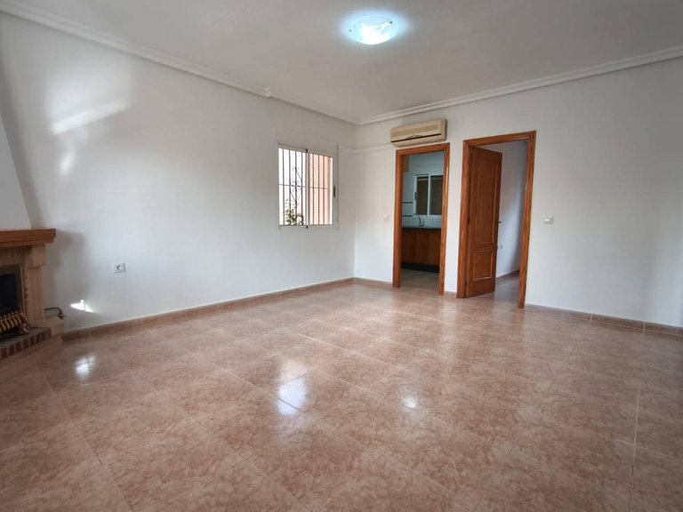 Villa for Sale in Algorfa, Alicante 6