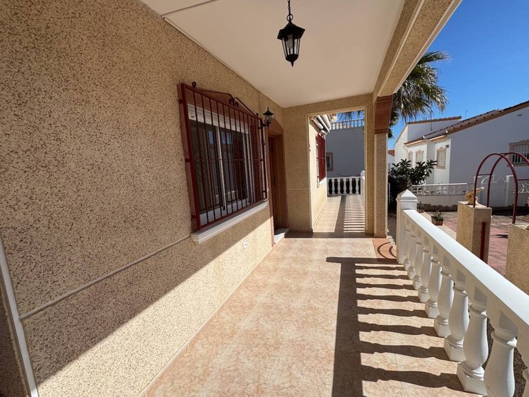 Villa for Sale in Montemar, Algorfa, Alicante 15