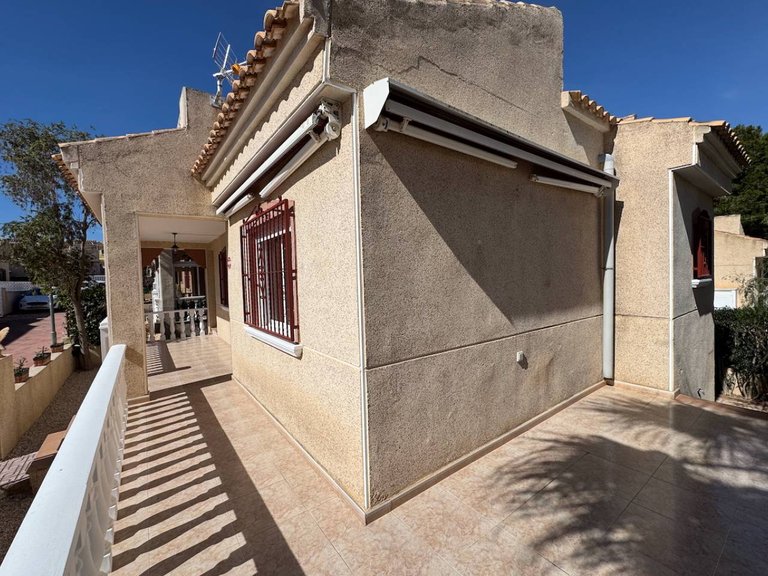 Villa for Sale in Montemar, Algorfa, Alicante 16