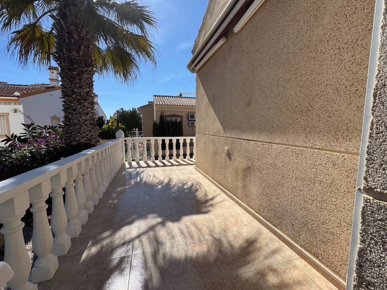 Villa for Sale in Montemar, Algorfa, Alicante 20