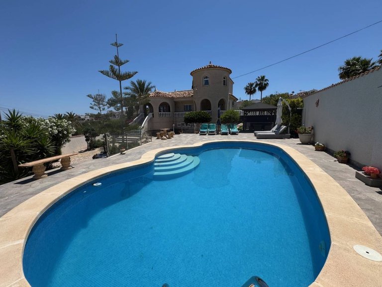 Villa for Sale in Lomas De La Juliana, Algorfa, Alicante 2
