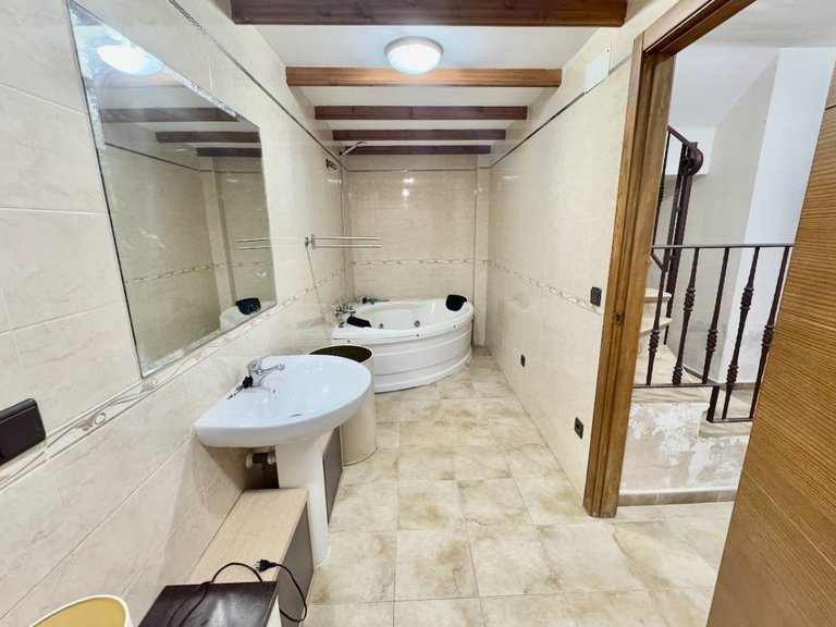 Villa for Sale in Guardamar Del Segura, Alicante 6