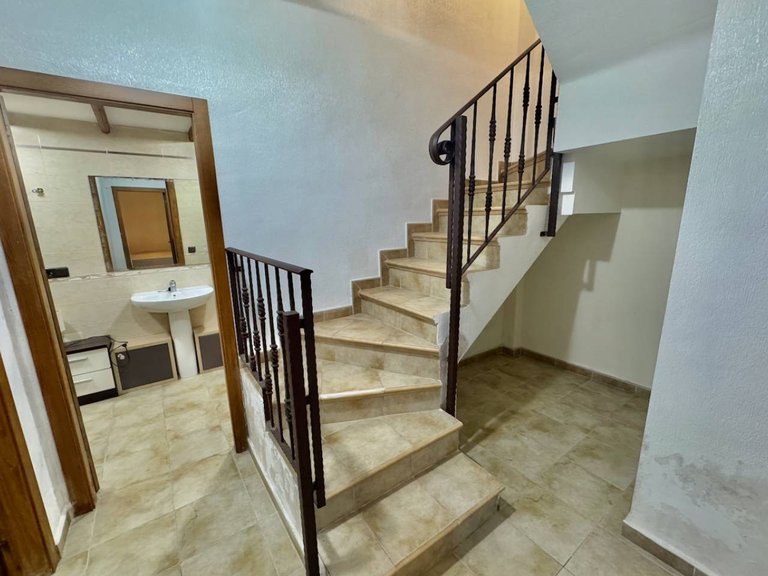 Villa for Sale in Guardamar Del Segura, Alicante 11