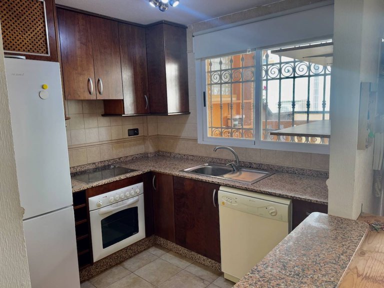 Villa for Sale in Guardamar Del Segura, Alicante 3