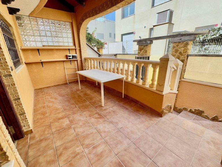 Villa for Sale in Guardamar Del Segura, Alicante 21
