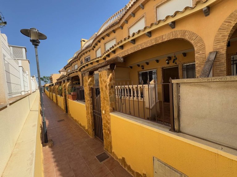 Villa for Sale in Guardamar Del Segura, Alicante 23