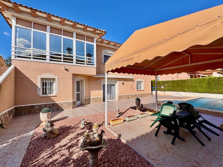 Villa for Sale in Benferri, Alicante 23