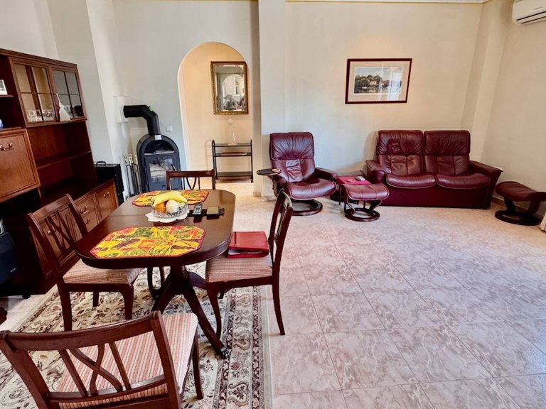 Villa for Sale in Benferri, Alicante 4