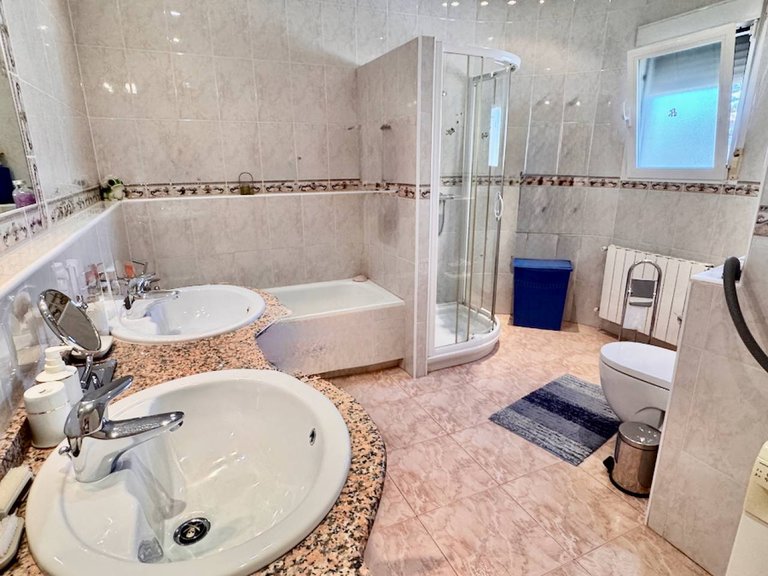 Villa for Sale in Benferri, Alicante 8