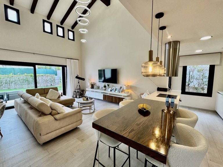 Villa for Sale in La Finca Golf, Alicante 6