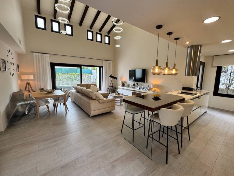 Villa for Sale in La Finca Golf, Alicante 10