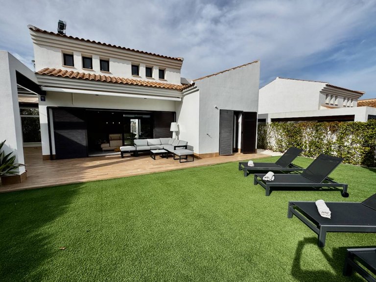 Villa for Sale in La Finca Golf, Alicante 22