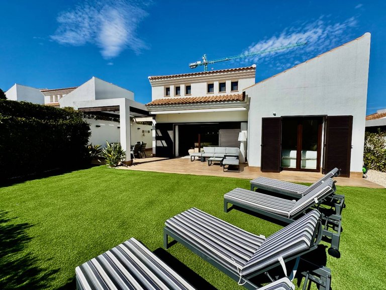 Villa for Sale in La Finca Golf, Alicante 21