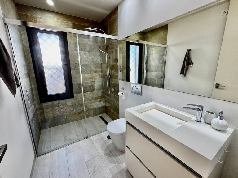 Villa for Sale in La Finca Golf, Alicante 15