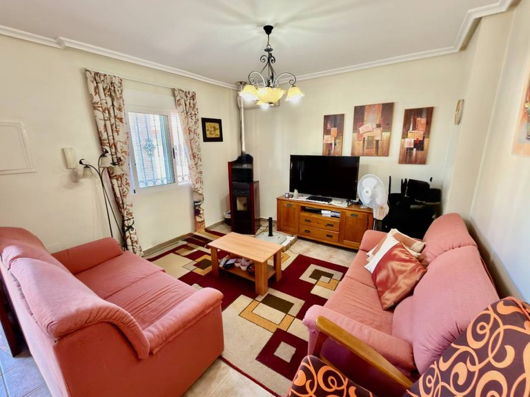 Villa for Sale in El Raso, Guardamar Del Segura, Alicante 5